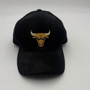 Vintage Chicago Bulls Hat Cap Chicago Tribune SnapBack Black NBA Basketball 90s
